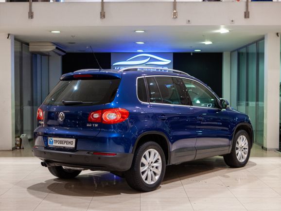 Volkswagen Tiguan, АТ, 2010 фото 4
