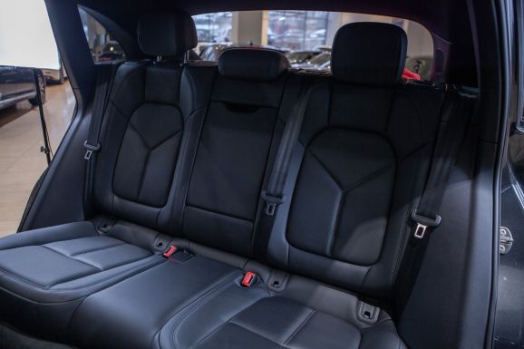 Porsche Macan, Робот, 2023 фото 9