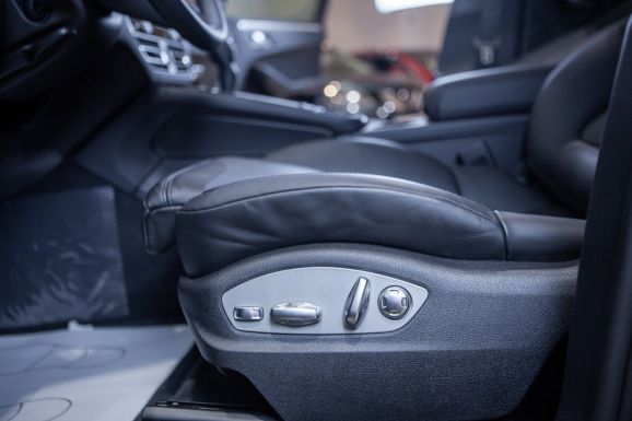 Porsche Macan, Робот, 2023 фото 13