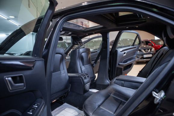 Mercedes-Benz E-класс, АТ, 2014 фото 8