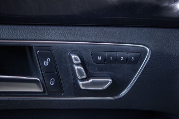 Mercedes-Benz E-класс, АТ, 2014 фото 12