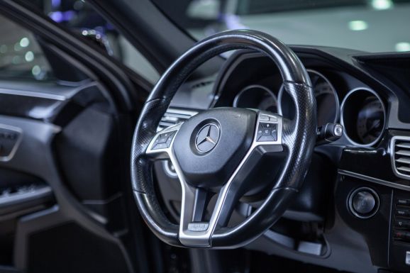 Mercedes-Benz E-класс, АТ, 2014 фото 16