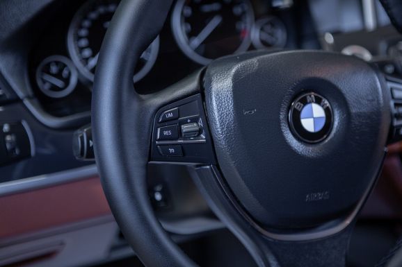 BMW 5 серия, АТ, 2013 фото 12
