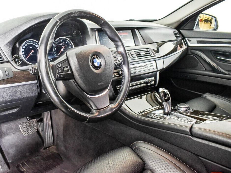 BMW 5 серии, 3.0 л, АТ, 2014 фото 5