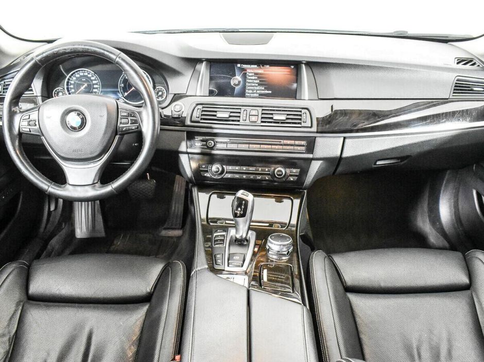 BMW 5 серии, 3.0 л, АТ, 2014 фото 6
