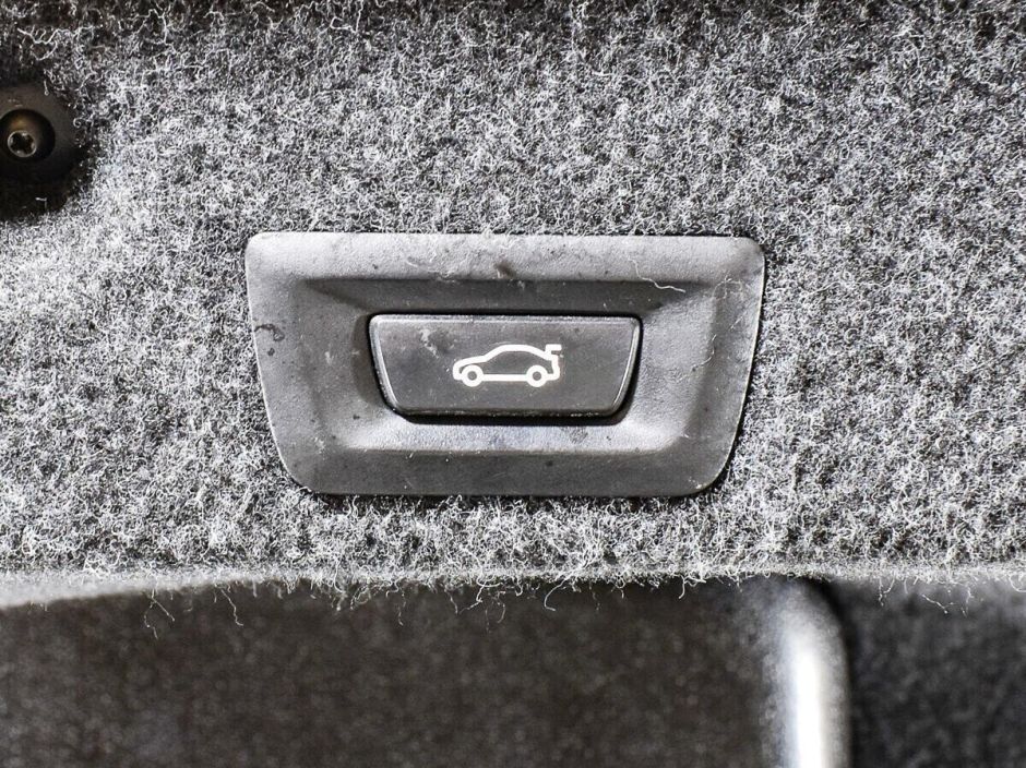 BMW 5 серии, 3.0 л, АТ, 2014 фото 2