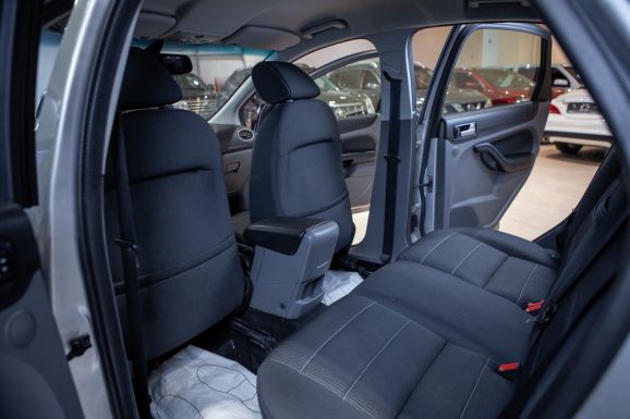 Ford Focus, МТ, 2008 фото 8