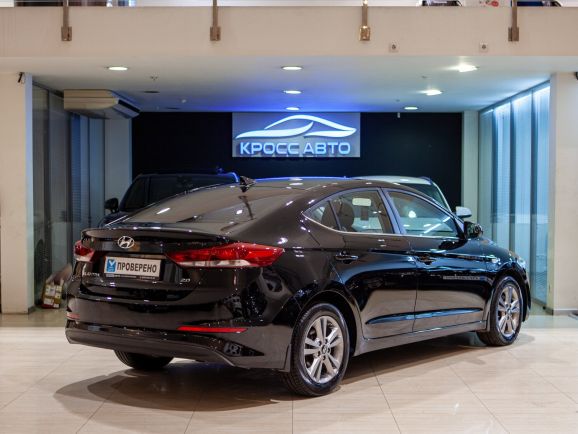 Hyundai Elantra, АТ, 2017 фото 4