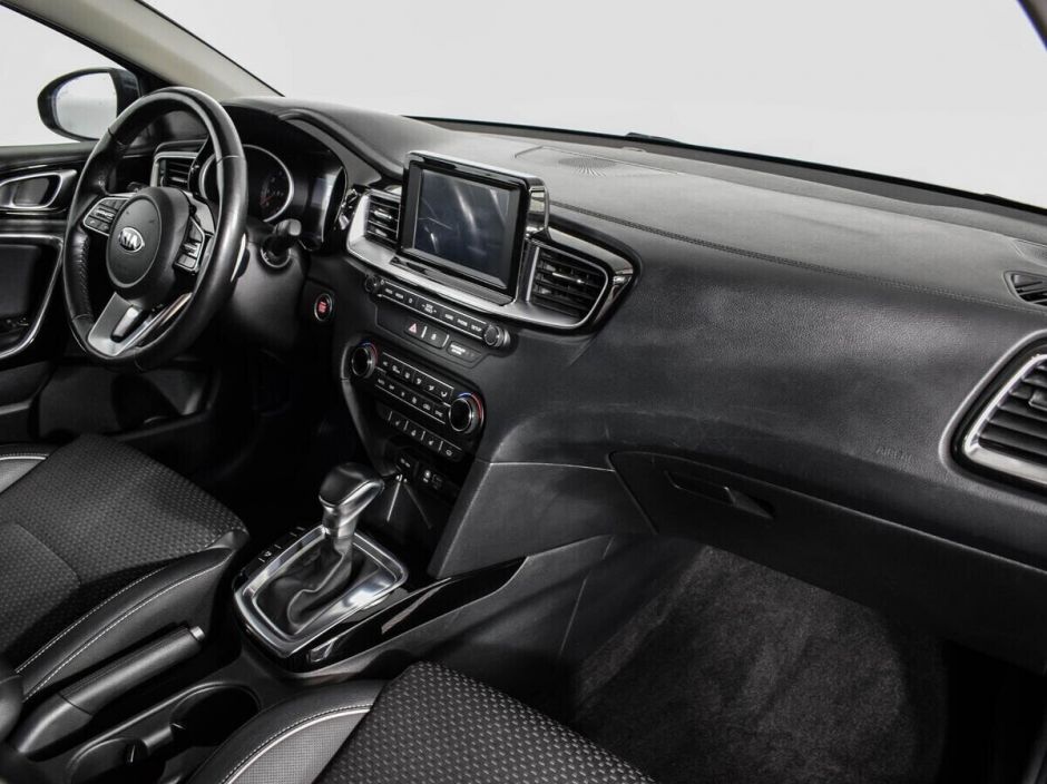 Kia Ceed, 1.4 л, Робот, 2019 фото 7