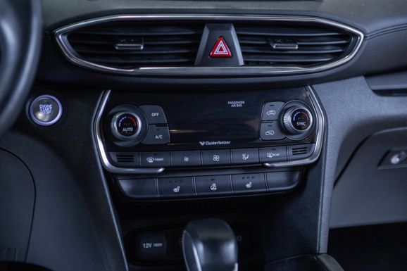 Hyundai Santa Fe, АТ, 2019 фото 16