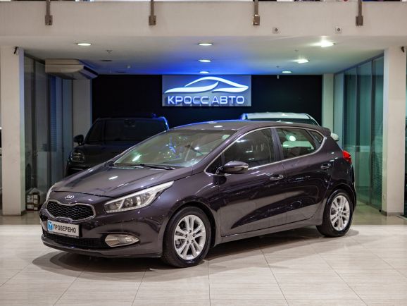 Kia Ceed, АТ, 2012 фото 3