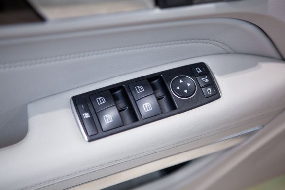 Mercedes-Benz E-класс, АТ, 2013 фото 11