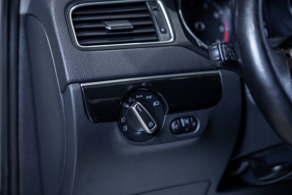 Volkswagen Jetta, АТ, 2017 фото 9