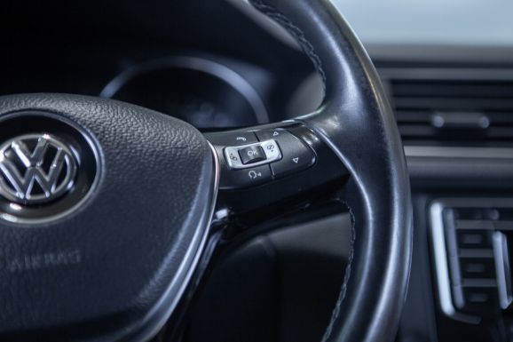 Volkswagen Jetta, АТ, 2017 фото 12