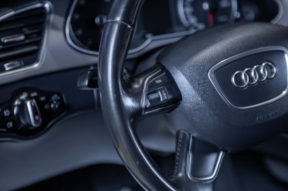 Audi A4, Вариатор, 2012 фото 12