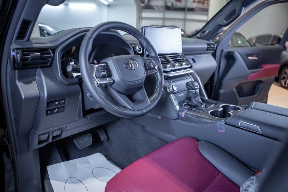 Toyota Land Cruiser, АТ, 2023 фото 7