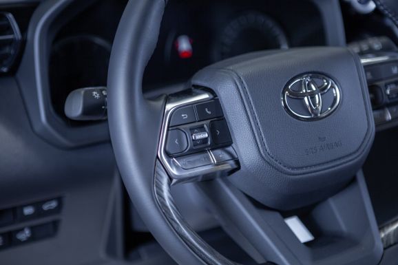 Toyota Land Cruiser, АТ, 2023 фото 19