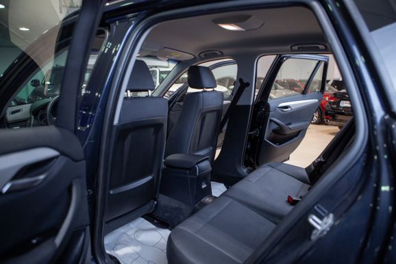 BMW X1, АТ, 2013 фото 1