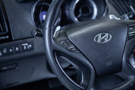 Hyundai Sonata, АТ, 2011 фото 13