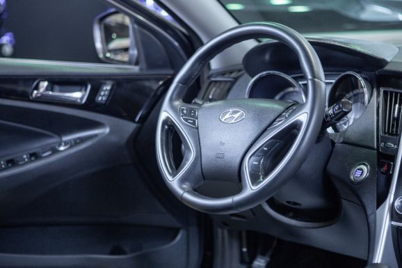 Hyundai Sonata, АТ, 2011 фото 17