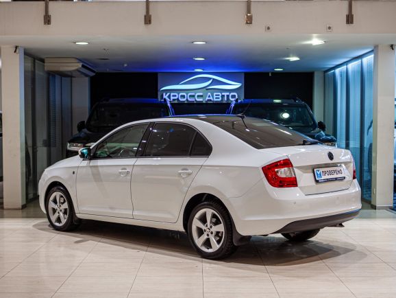 Skoda Rapid, АТ, 2017 фото 6