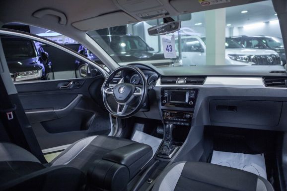 Skoda Rapid, АТ, 2017 фото 7