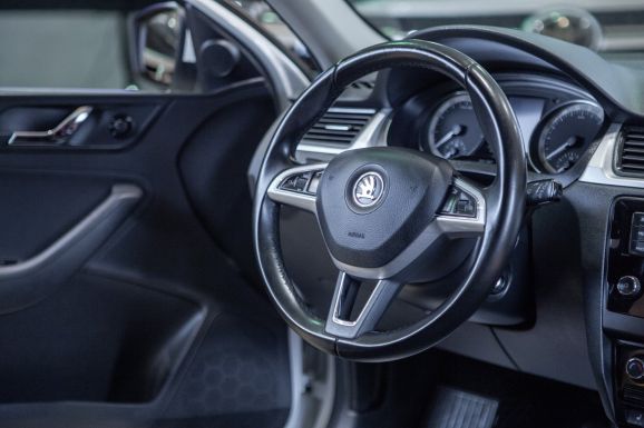 Skoda Rapid, АТ, 2017 фото 16