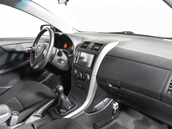 Toyota Corolla, 1.6 л, МТ, 2008 фото 2