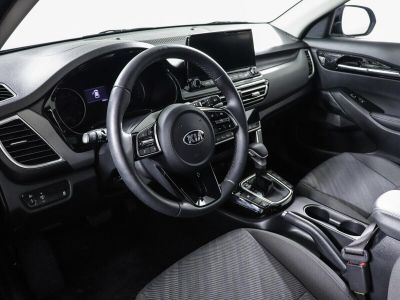 Kia Seltos, 2.0 л, CVT, 2020 фото 7