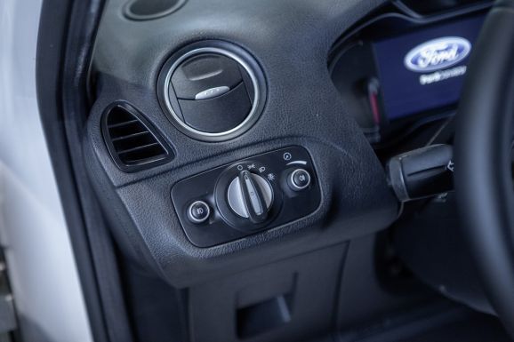 Ford S-MAX, Робот, 2010 фото 11