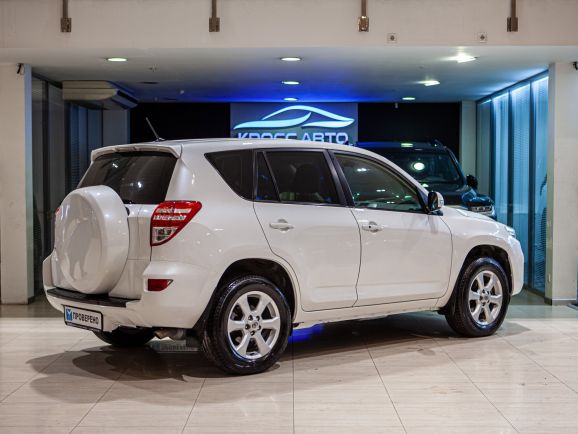 Toyota RAV4, Вариатор, 2011 фото 4