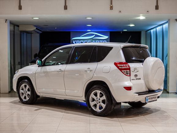 Toyota RAV4, Вариатор, 2011 фото 5