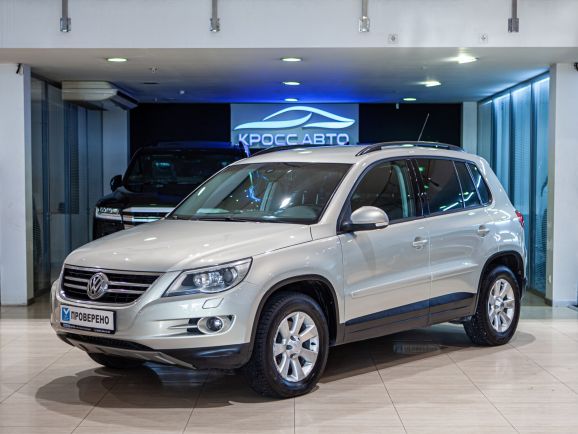 Volkswagen Tiguan, АТ, 2009 фото 3