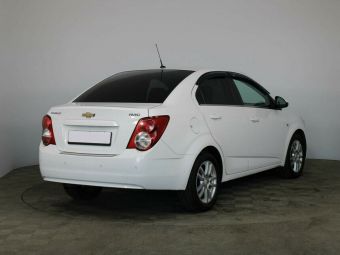 Chevrolet Aveo, 1.6 л, МКПП, 2013 фото 6