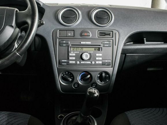 Ford Fusion, 1.4 л, Робот, 2008 фото 2