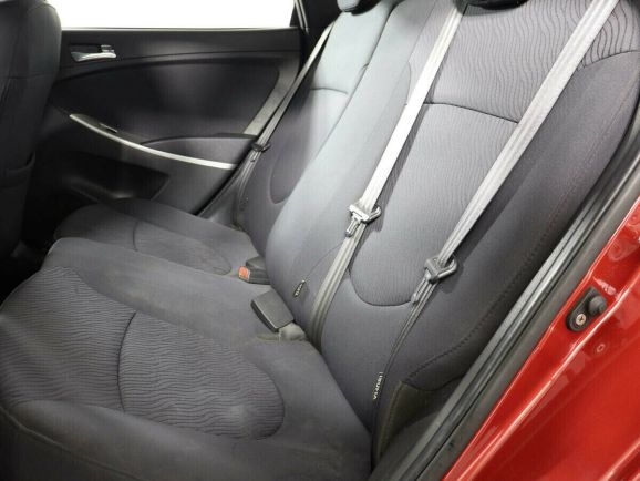 Hyundai Solaris, 1.6 л, АТ, 2011 фото 1