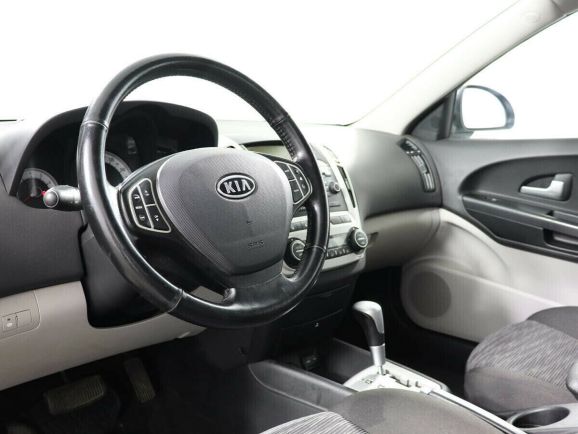 Kia Ceed, 1.6 л, АТ, 2008 фото 1