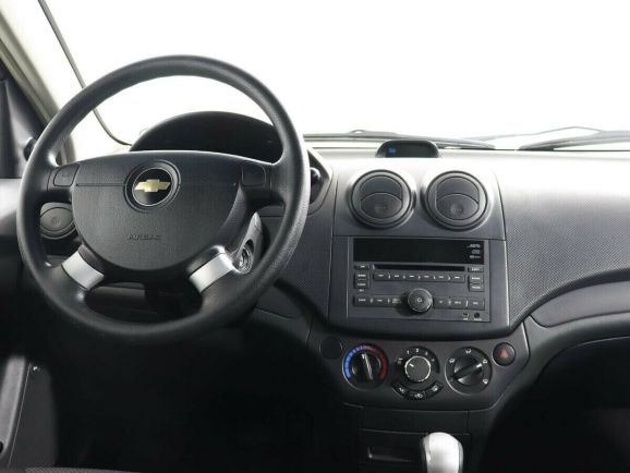 Chevrolet Aveo, 1.4 л, АТ, 2011 фото 2