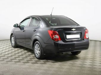 Chevrolet Aveo, 1.6 л, МКПП, 2013 фото 6