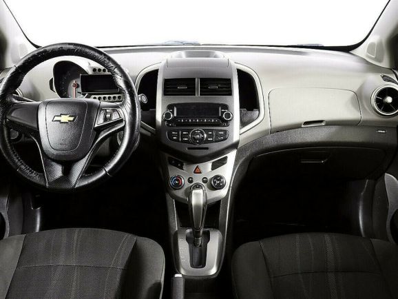 Chevrolet Aveo, 1.6 л, АТ, 2013 фото 2