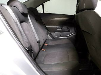 Chevrolet Aveo, 1.6 л, АКПП, 2013 фото 1