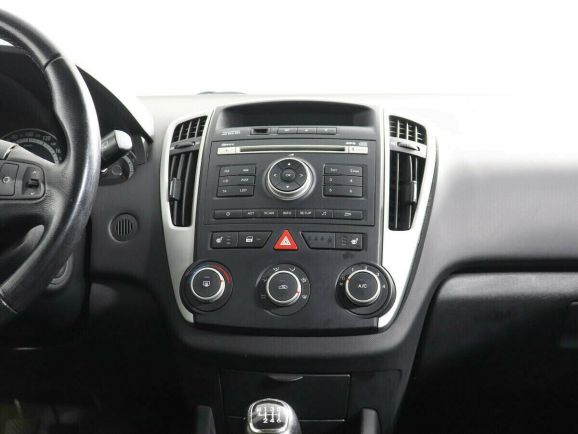 Kia Ceed, 1.6 л, МТ, 2010 фото 1