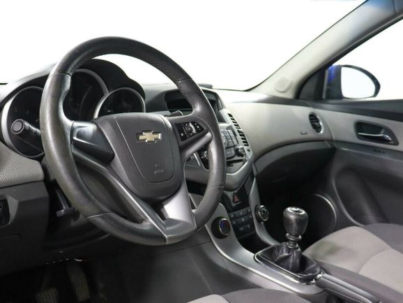 Chevrolet Cruze, 1.6 л, МТ, 2009 фото 2
