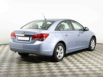 Chevrolet Cruze, 1.6 л, АКПП, 2010 фото 5