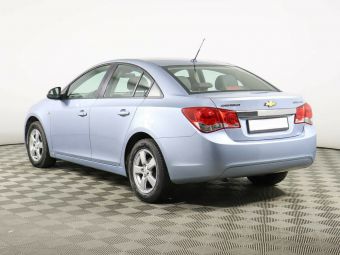 Chevrolet Cruze, 1.6 л, АКПП, 2010 фото 6