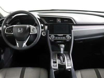 Honda Civic, 1.5 л, CVT, 2017 фото 2