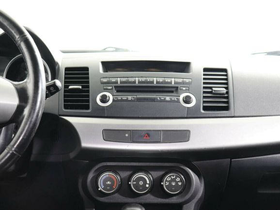 Mitsubishi Lancer, 1.5 л, АТ, 2009 фото 8