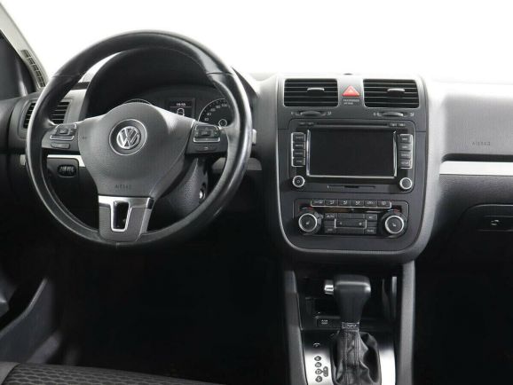 Volkswagen Jetta, 1.6 л, Робот, 2009 фото 7
