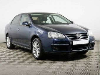 Volkswagen Jetta, 1.6 л, МКПП, 2009 фото 4