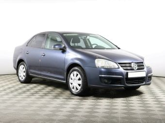 Volkswagen Jetta, 1.6 л, МКПП, 2010 фото 4